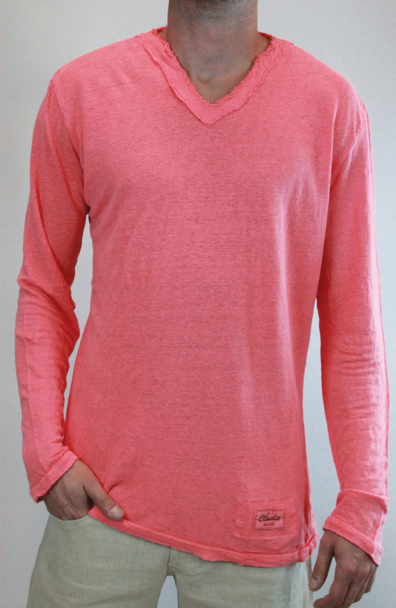 Men's Linen V Neck T-Shirt | Italian Style Jersey Linen, Fitted Long Sleeve Design, Item #1125