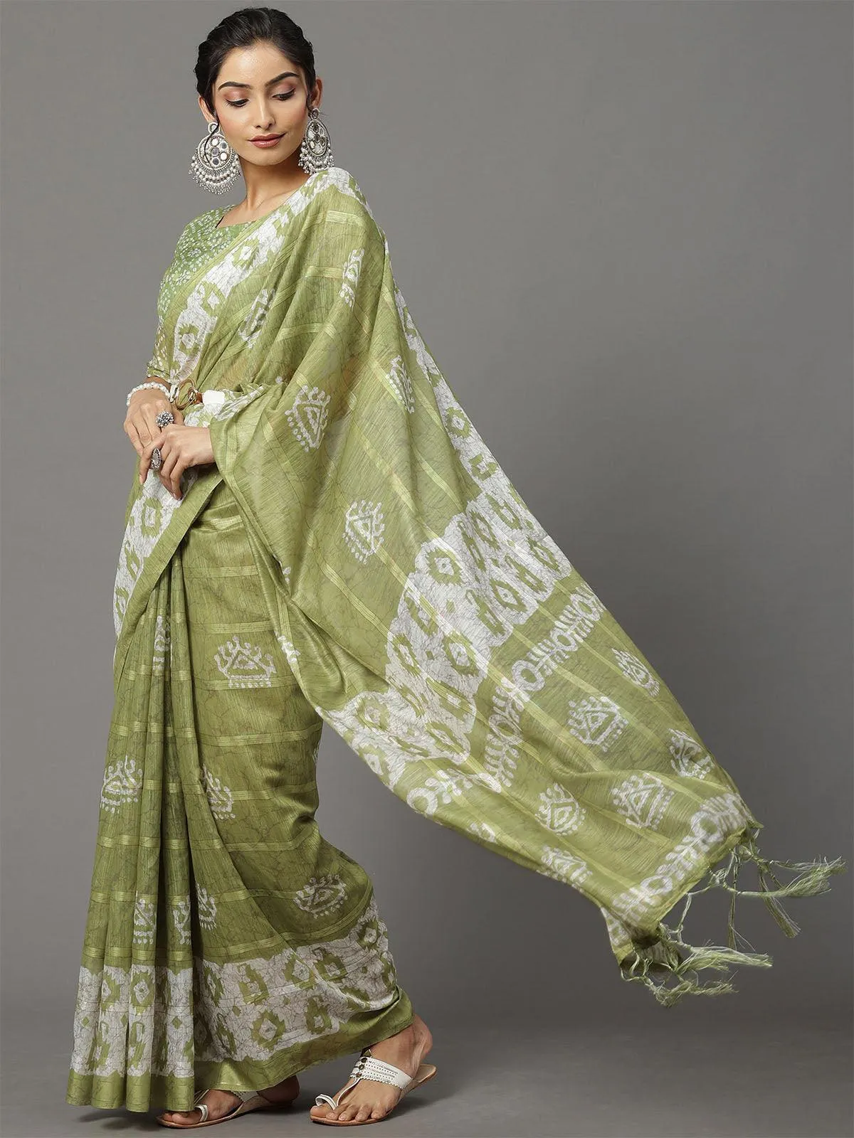 Odette Women Soft Silk Olive Printed Designer Saree With Blouse Piece