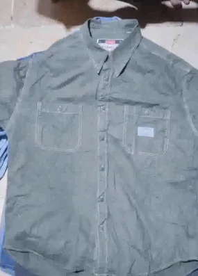 Y2k Levi's shirts